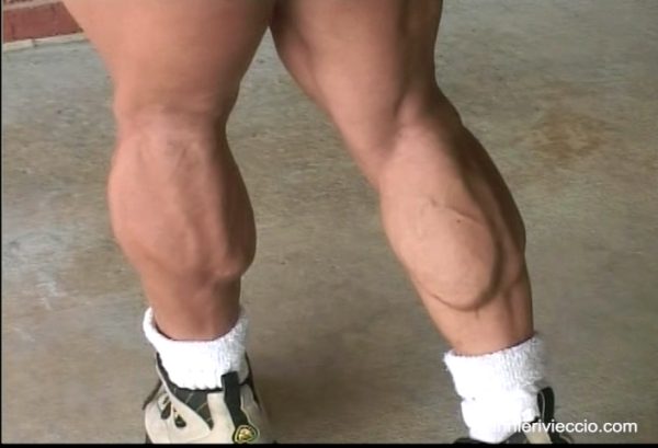 Annie Rivieccio, muscular, female bodybuilder, workout, pecs, biceps