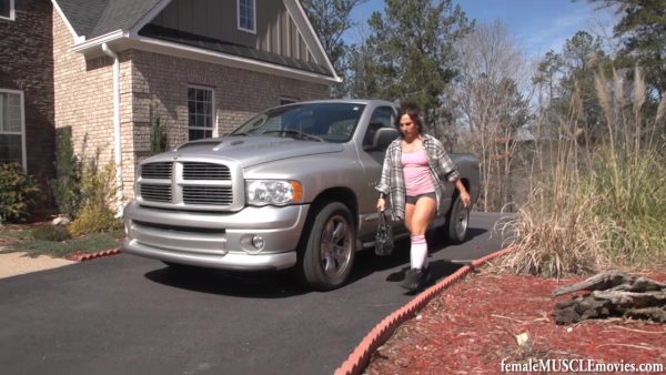 Annie Rivieccio, muscular, female bodybuilder, muscular legs, feet, bondage, helpless