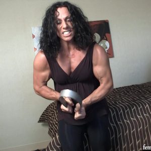 Annie Rivieccio, muscular, female bodybuilder, bar bending, feats of strength, muscle talk